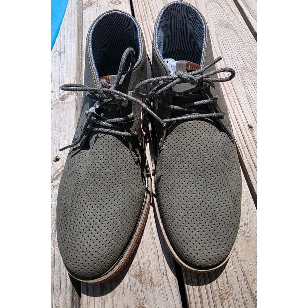 Boy's 3M NWOT Deer Stags Gray/Brown Ankle Chukka Boots